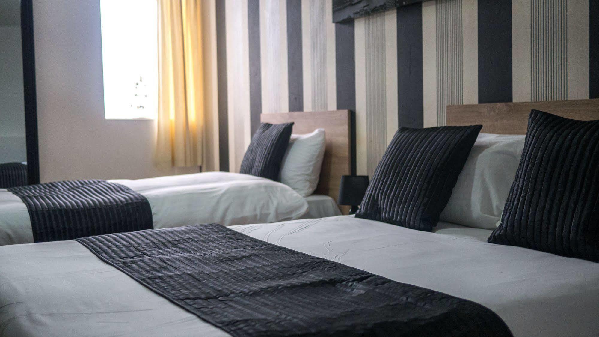 Hotel The Manor - 2*