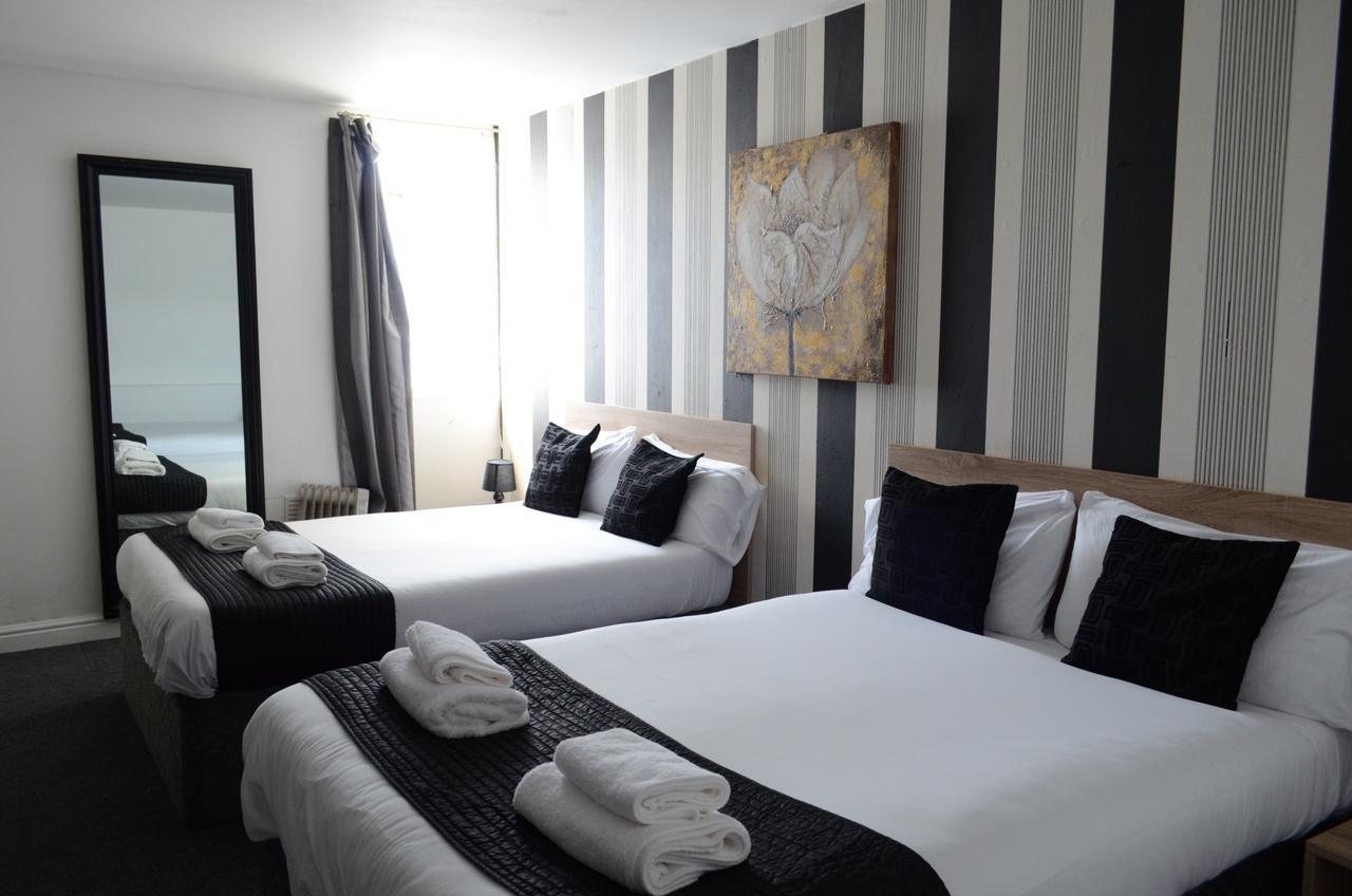 The Manor - 2* Liverpool